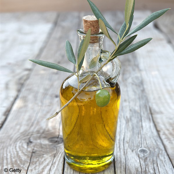 Résultat de recherche d'images pour "image de huile d'olive"