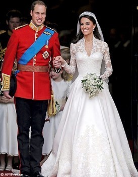 Robe de Kate Middleton Sarah Burton en dit plus