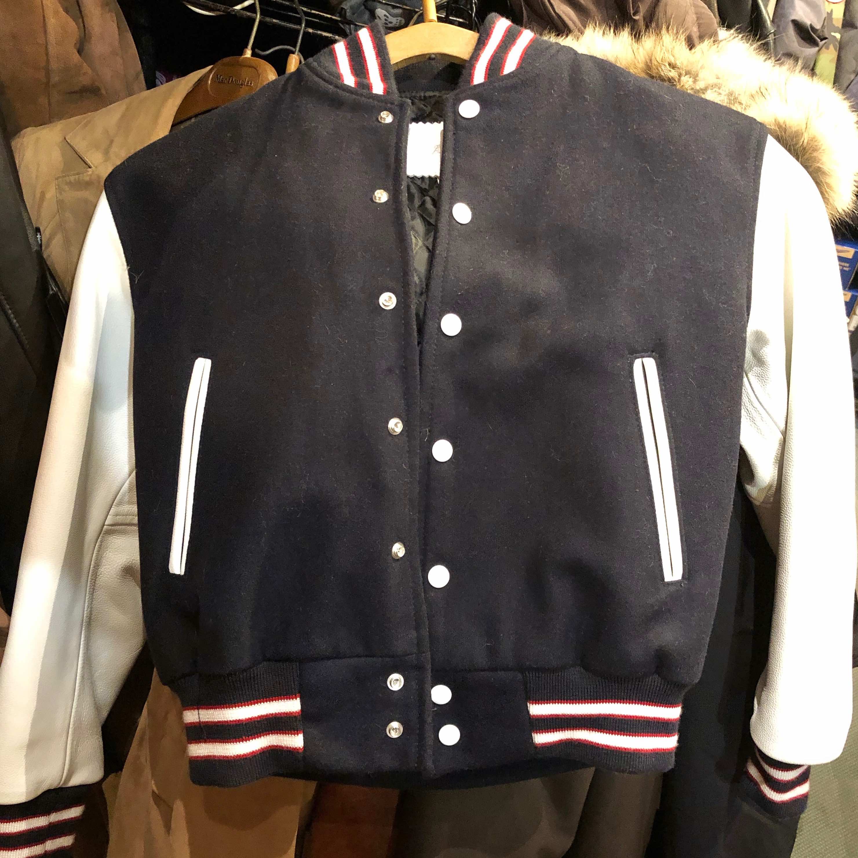 Voyage Color�
