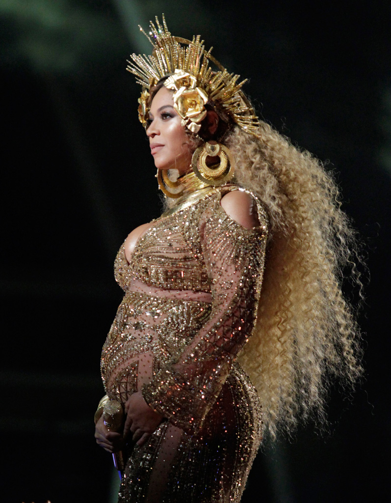 Beyoncé et sa crinière de lionne - Beyoncé fête ses 4 ans