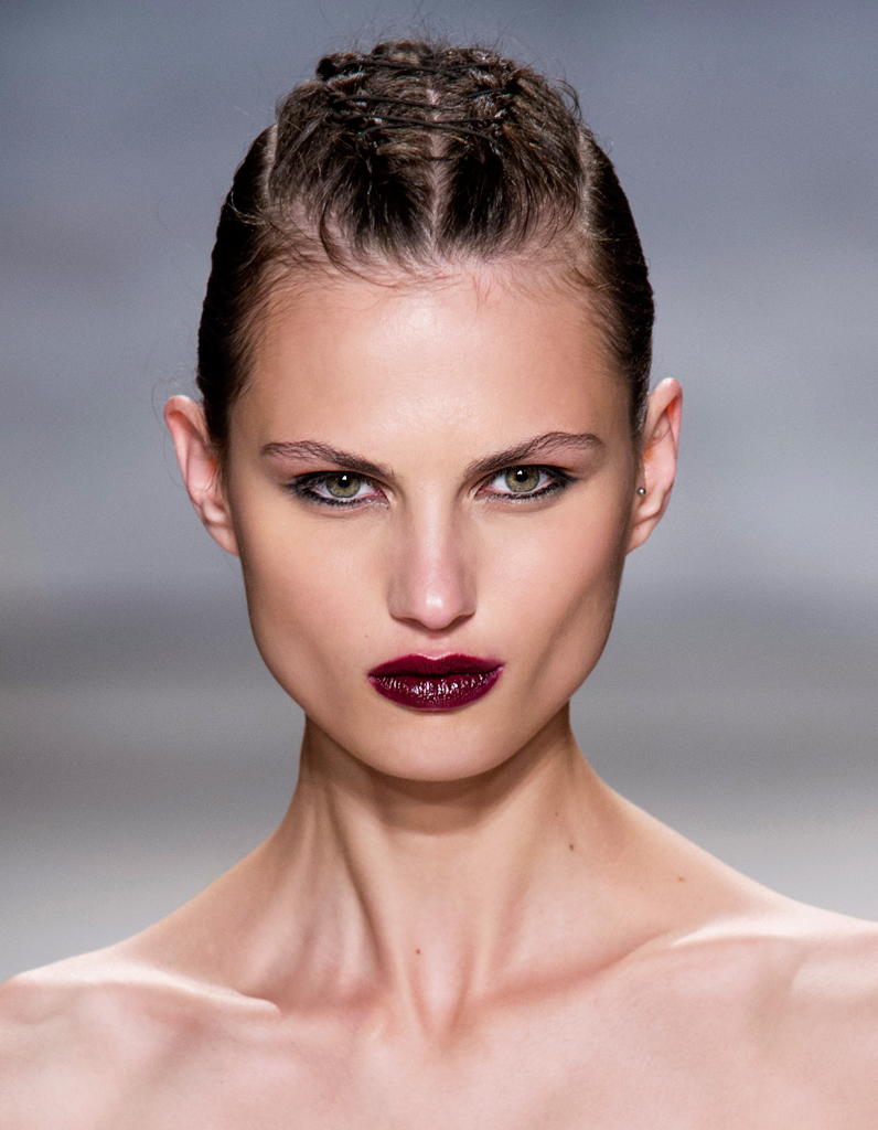 Coiffure Rock Femme Mi Long Coiffure rock tresse - Tendance ! Nos idées de coiffures rock à piquer