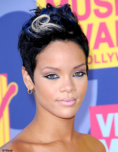 M che blanche  et cheveux  ras s Coiffure Rihanna toutes 