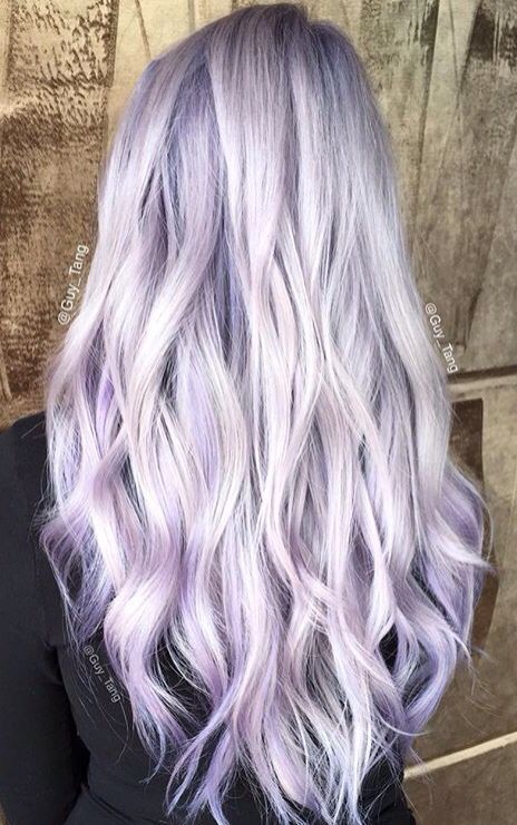 Cheveux Lilas Cheveux Wavy Cheveux Lilas La Tendance Capillaire Qui Décoiffe En 2019 Elle 1670