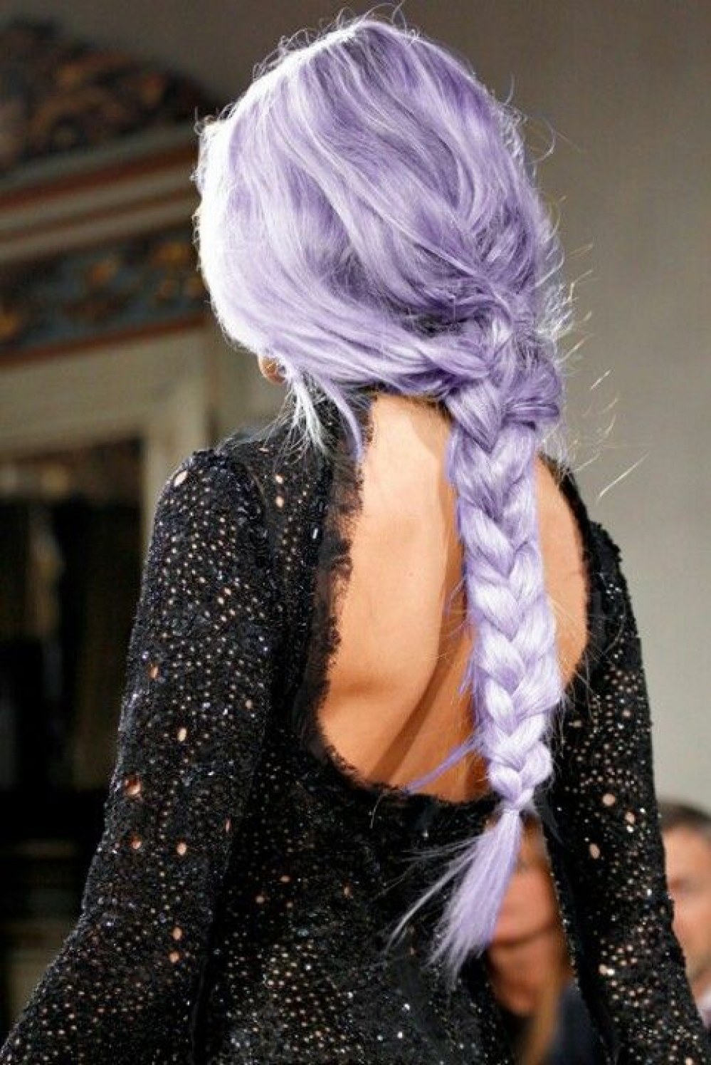 Cheveux Lilas Longue Natte Cheveux Lilas La Tendance Capillaire Qui Décoiffe En 2019 Elle 2283