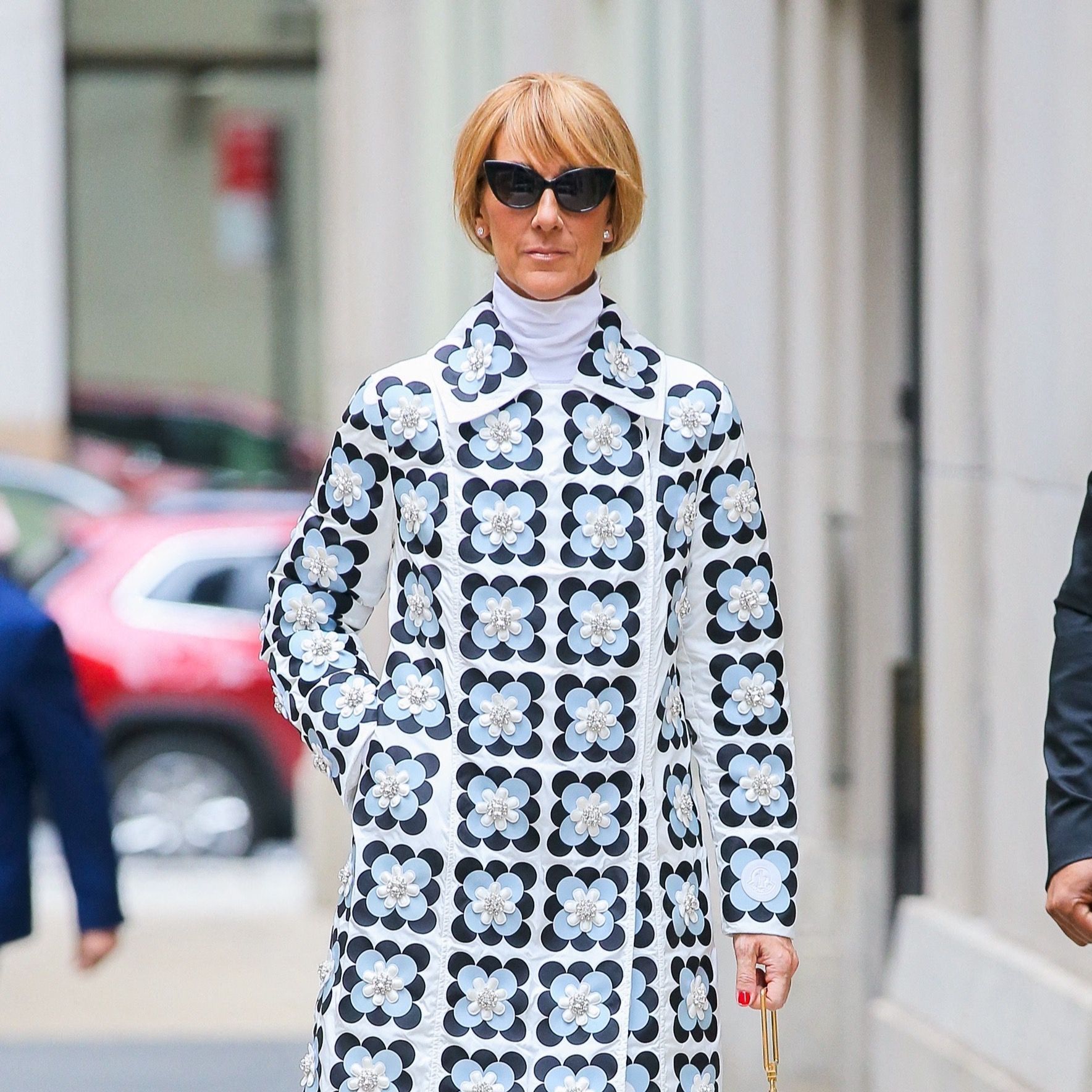 Celine Dion Change Radicalement De Coupe De Cheveux Pour L Automne Elle