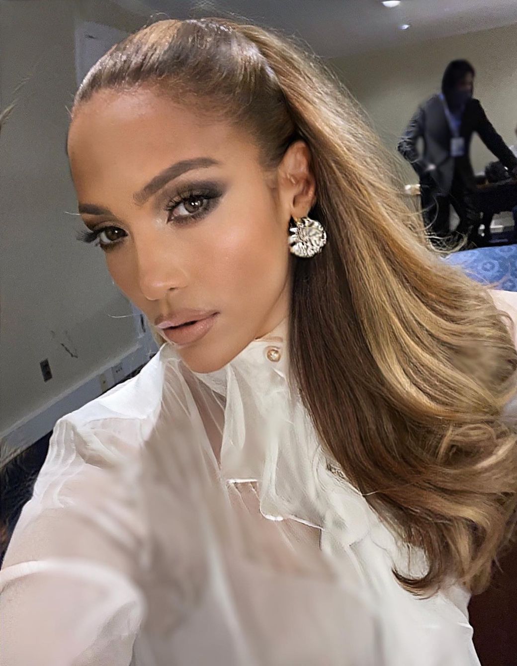 Pour son retour sur scene Jennifer Lopez devoile la coiffure qui marche a tous les coups
