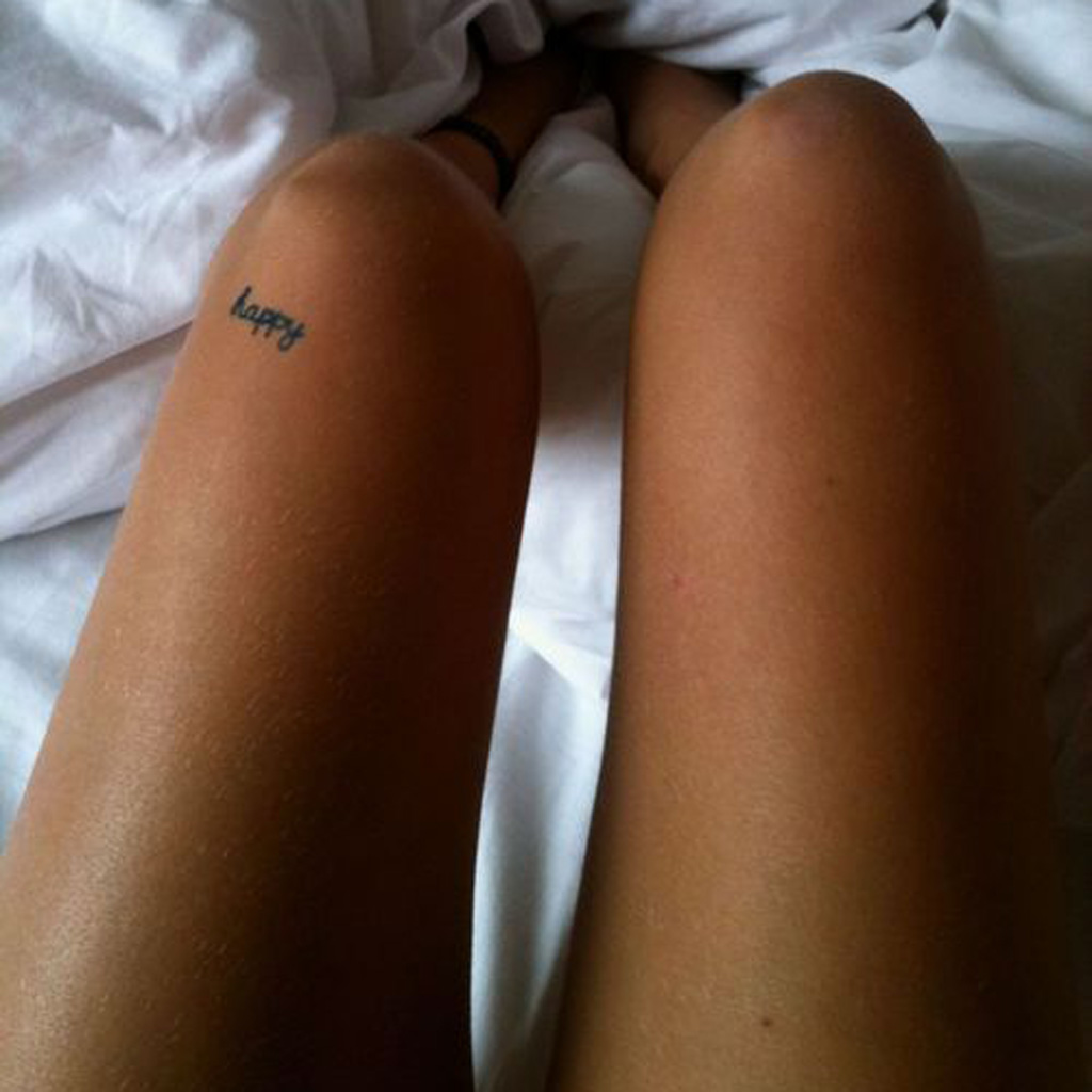 Petit Tatouage Cuisse Petit Tatouage Un Tattoo Oui