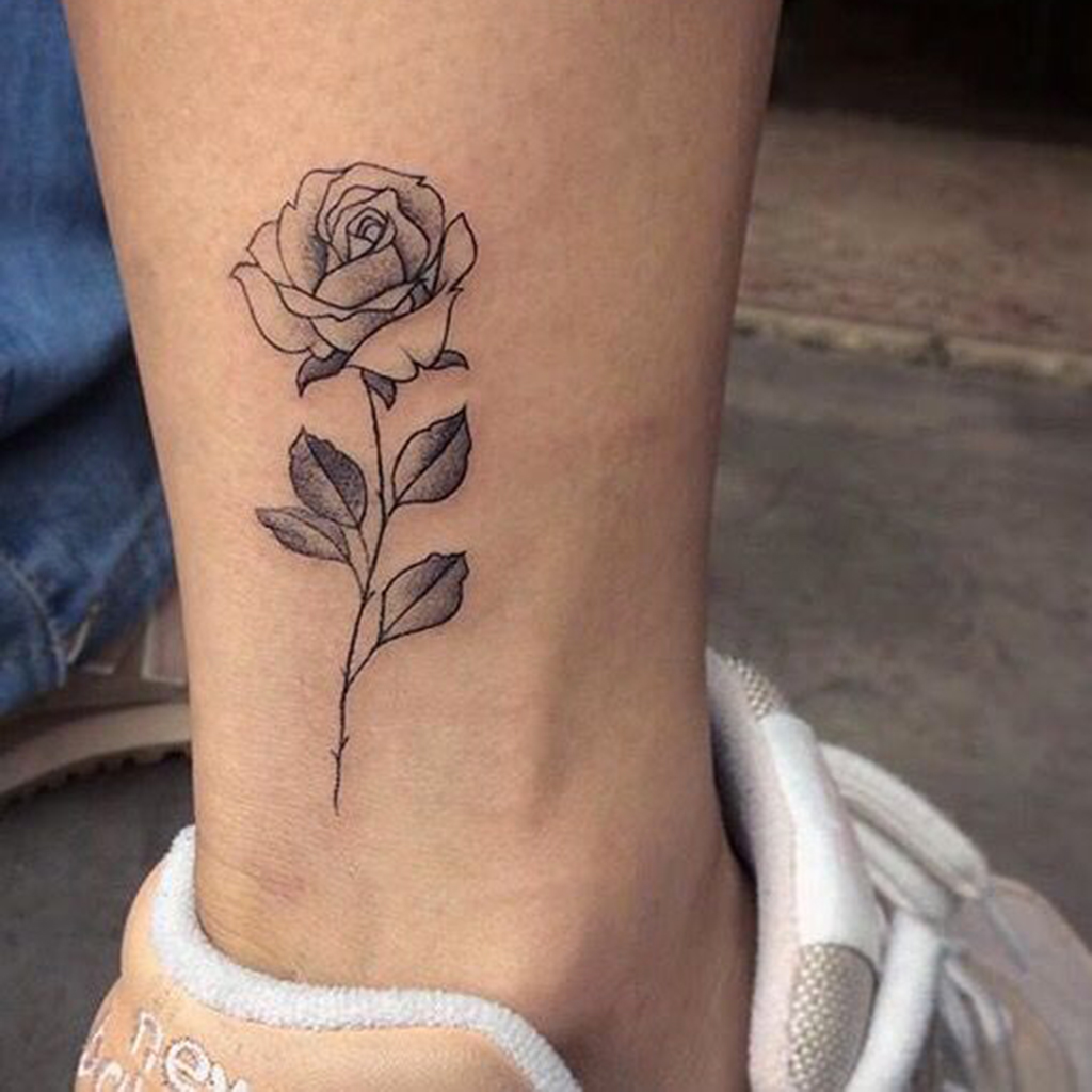 Dessin Rose Simple Tatouage