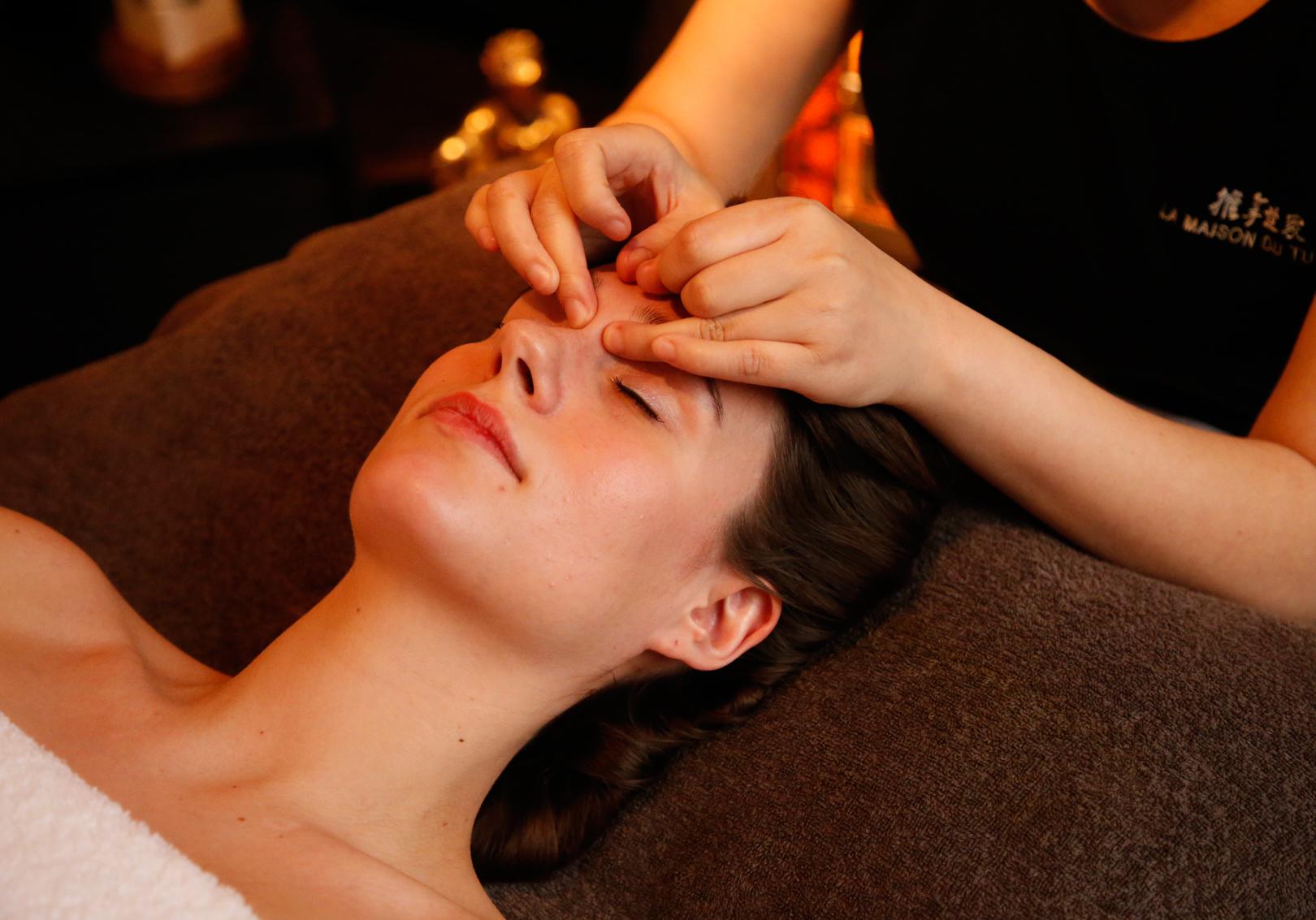 Massage crânien : tout savoir sur le massage crânien - Elle