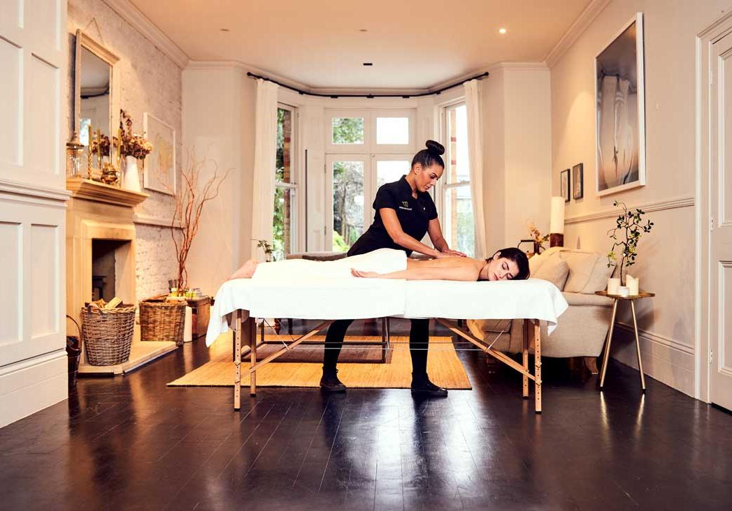 Quels Sont Les Meilleurs Massages Pas Chers De Paris Elle