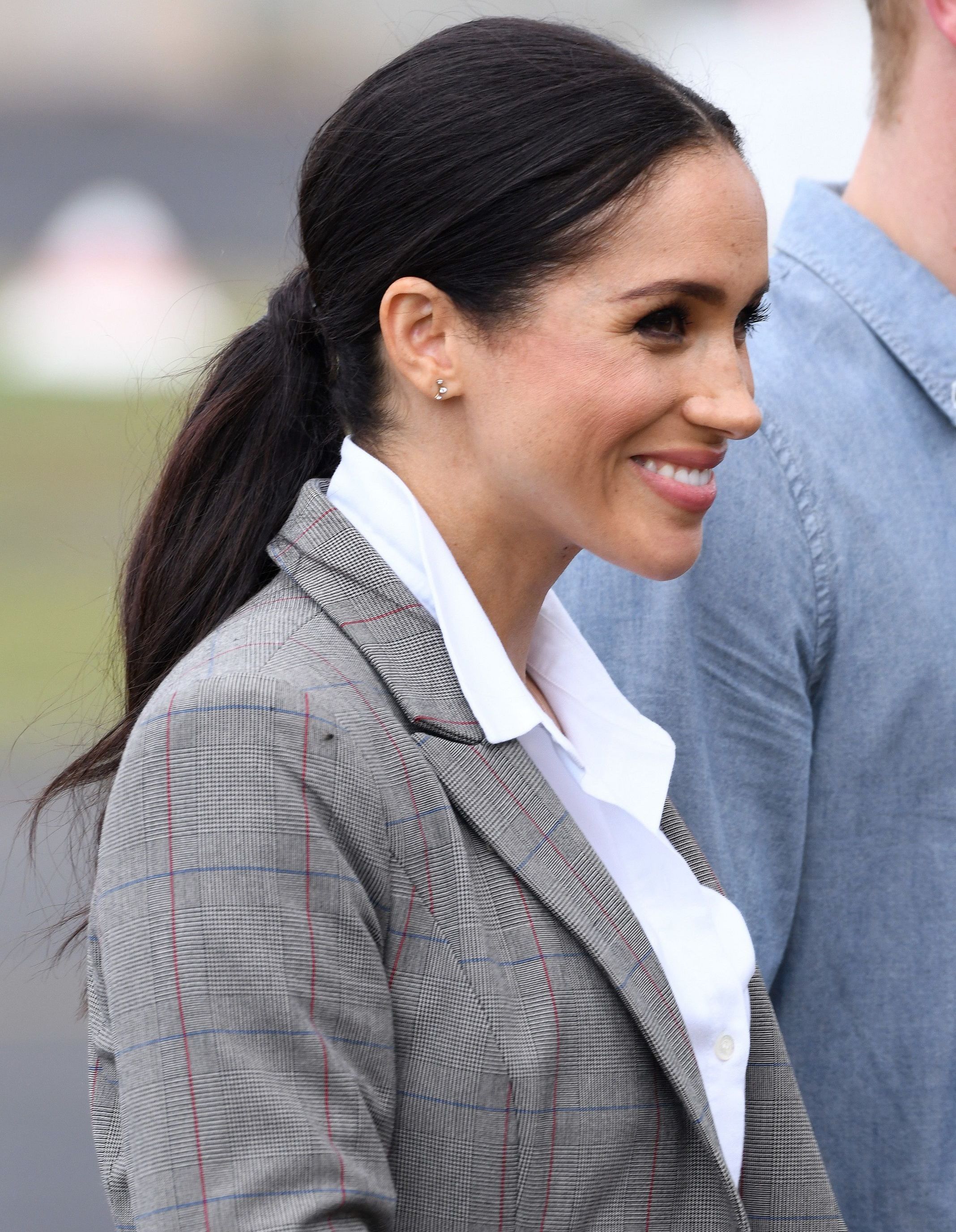 Meghan Markle enceinte : rayonnante pour son voyage 