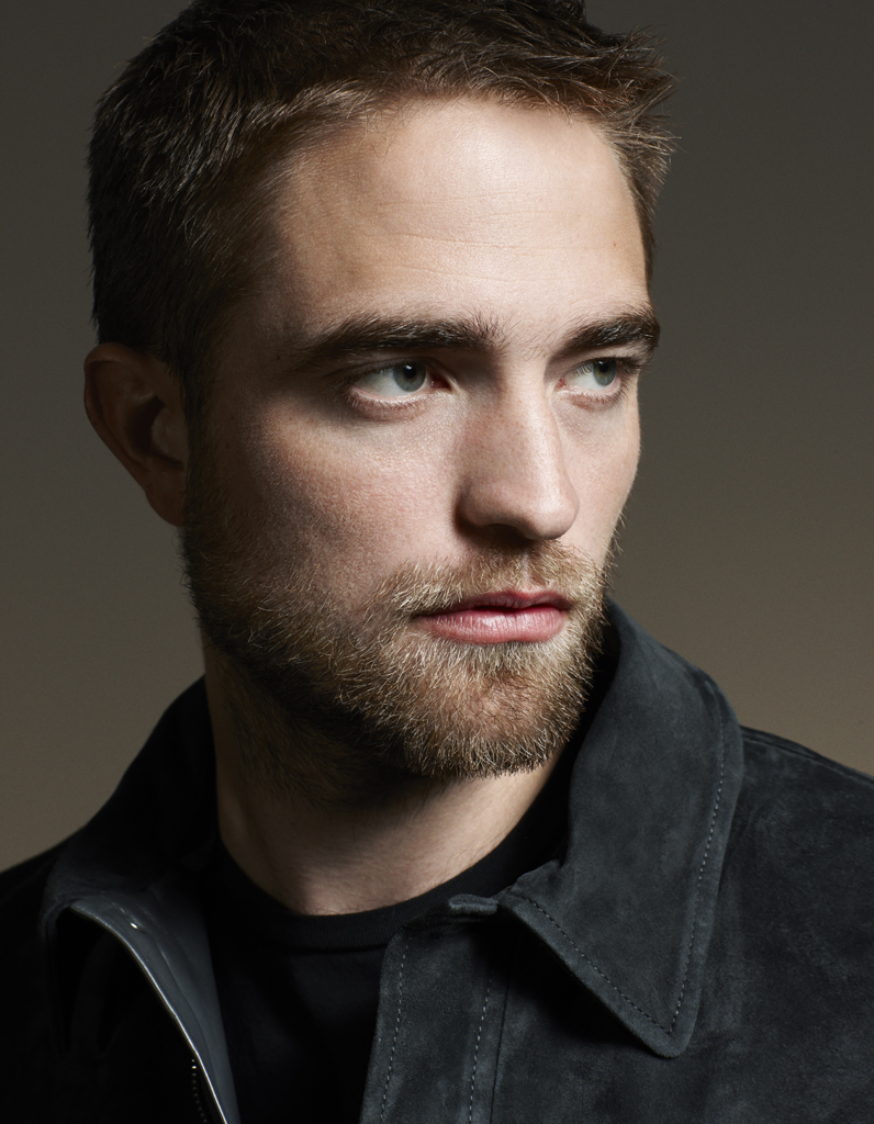 Robert Pattinson Découvrez Sa Campagne Pour Dior Parfums Elle
