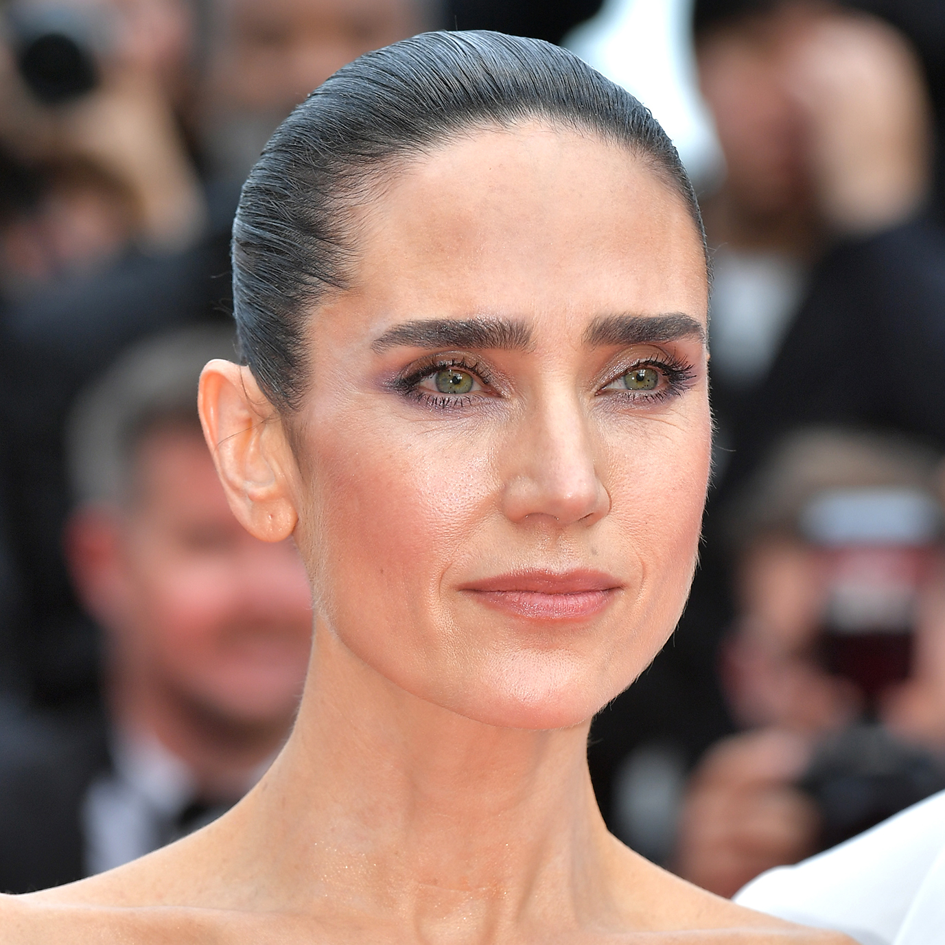 Jennifer Connelly, sublime en Louis Vuitton aux Governors Awards - Elle