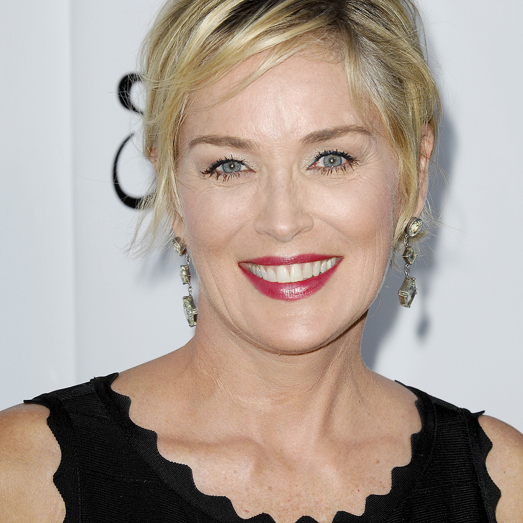Cannes 2015 : Sharon Stone absente de l’amFAR? - Elle