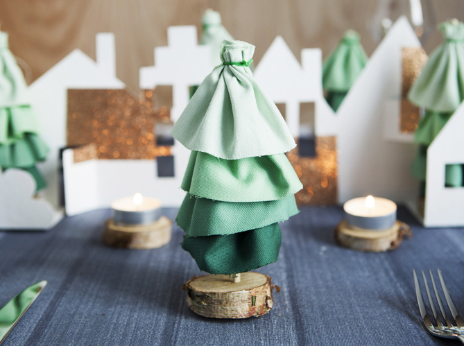 DIY : créer un sapin de Noël avec du tissu - Elle
