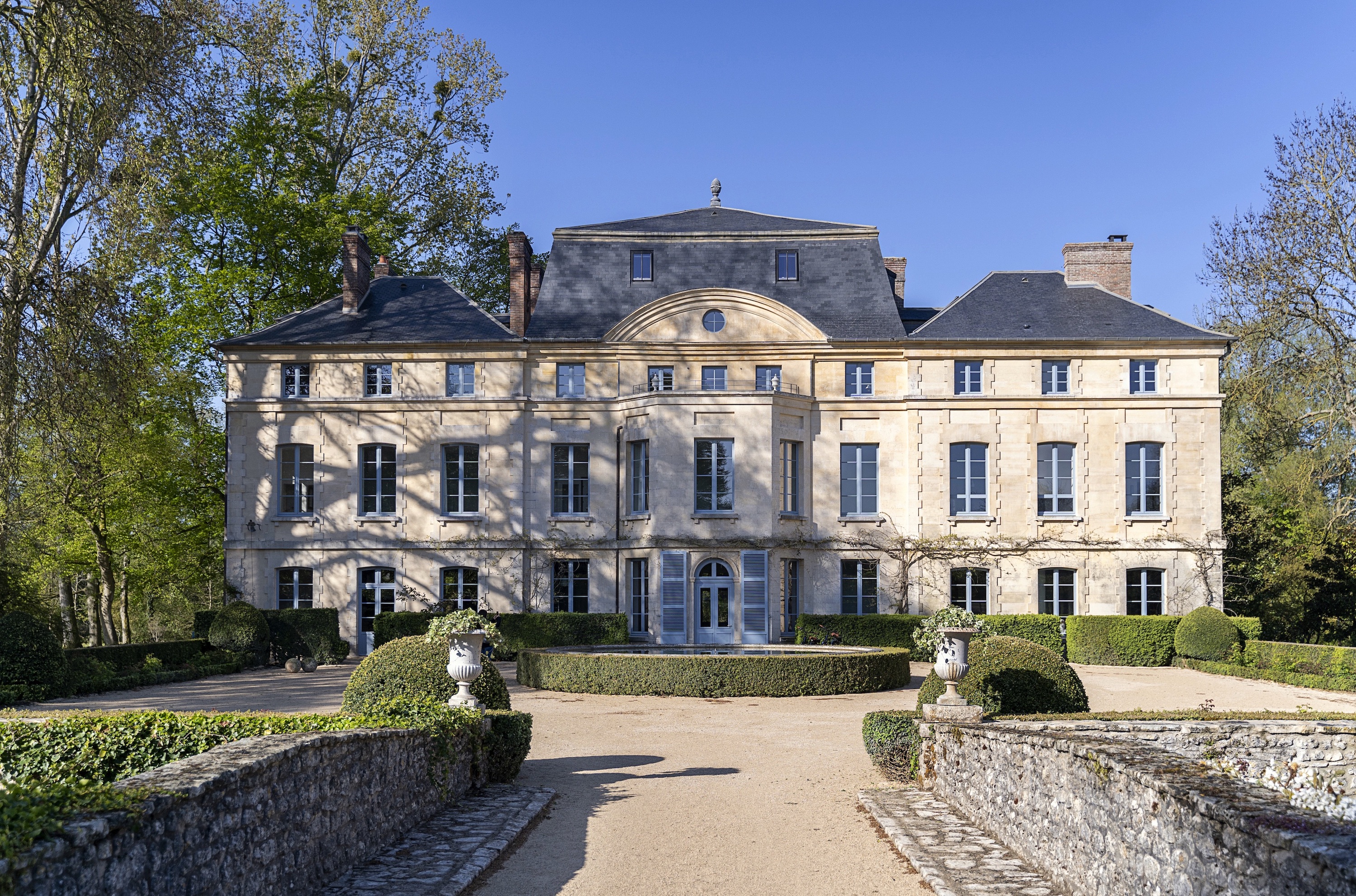 l ancienne maison de la famille deneuve ouvre ses portes elle decoration