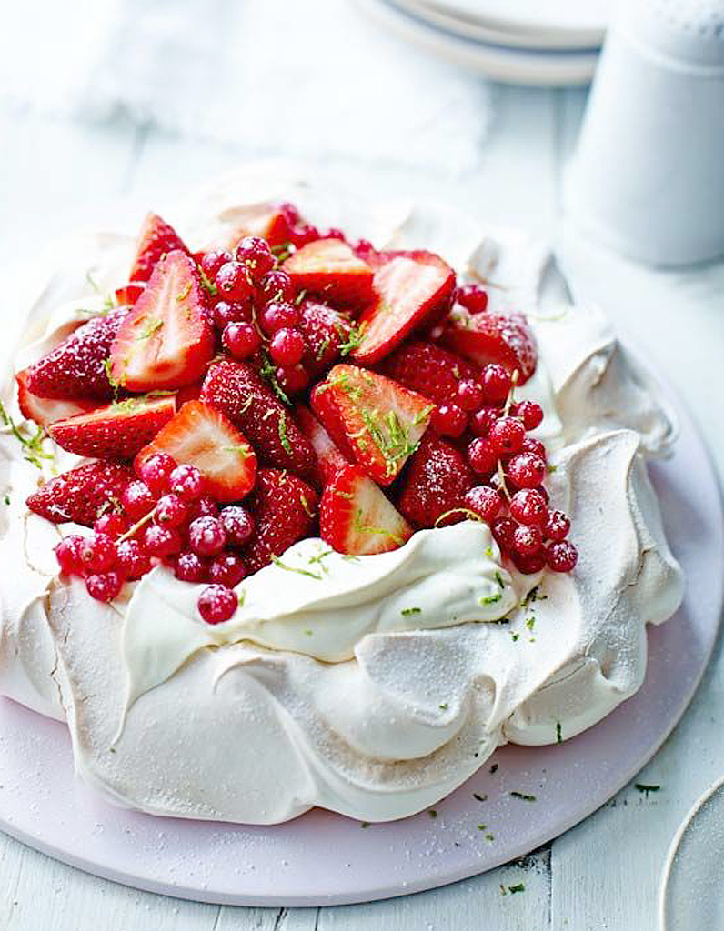 Pavlova : - Elle à Table