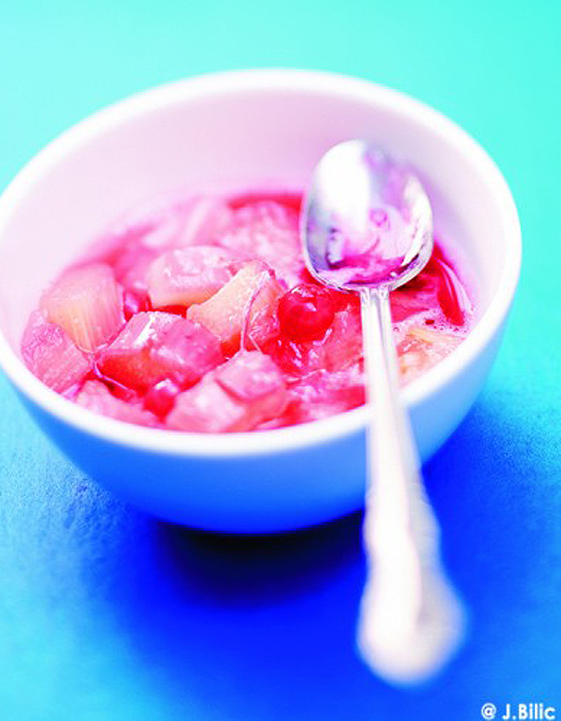Compote fraises rhubarbe Nos plus belles recettes aux fraises Elle