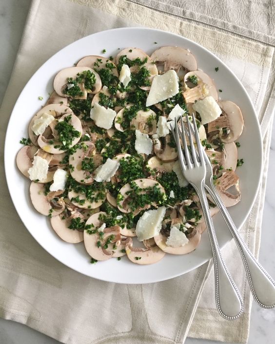 Carpaccio de légumes champignon - Vive le carpaccio de légumes ! - Elle ...