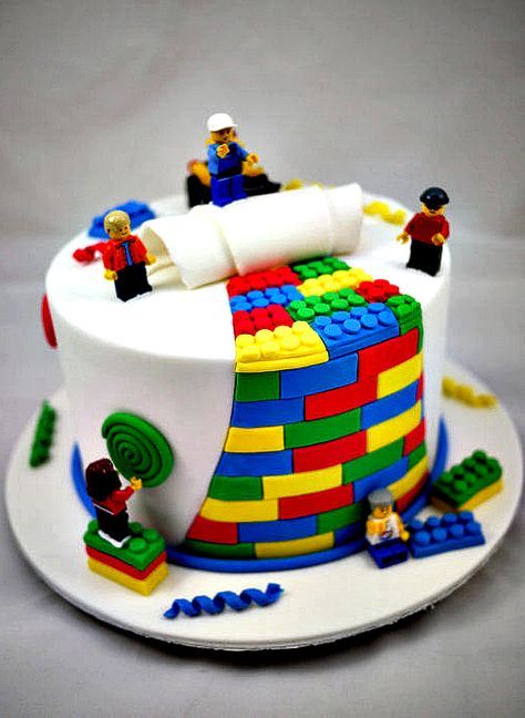 Gateau Lego Bluffez Avec Du Food Art Elle A Table Gateau Lego Bluffez Avec Du Food Art Elle A Table