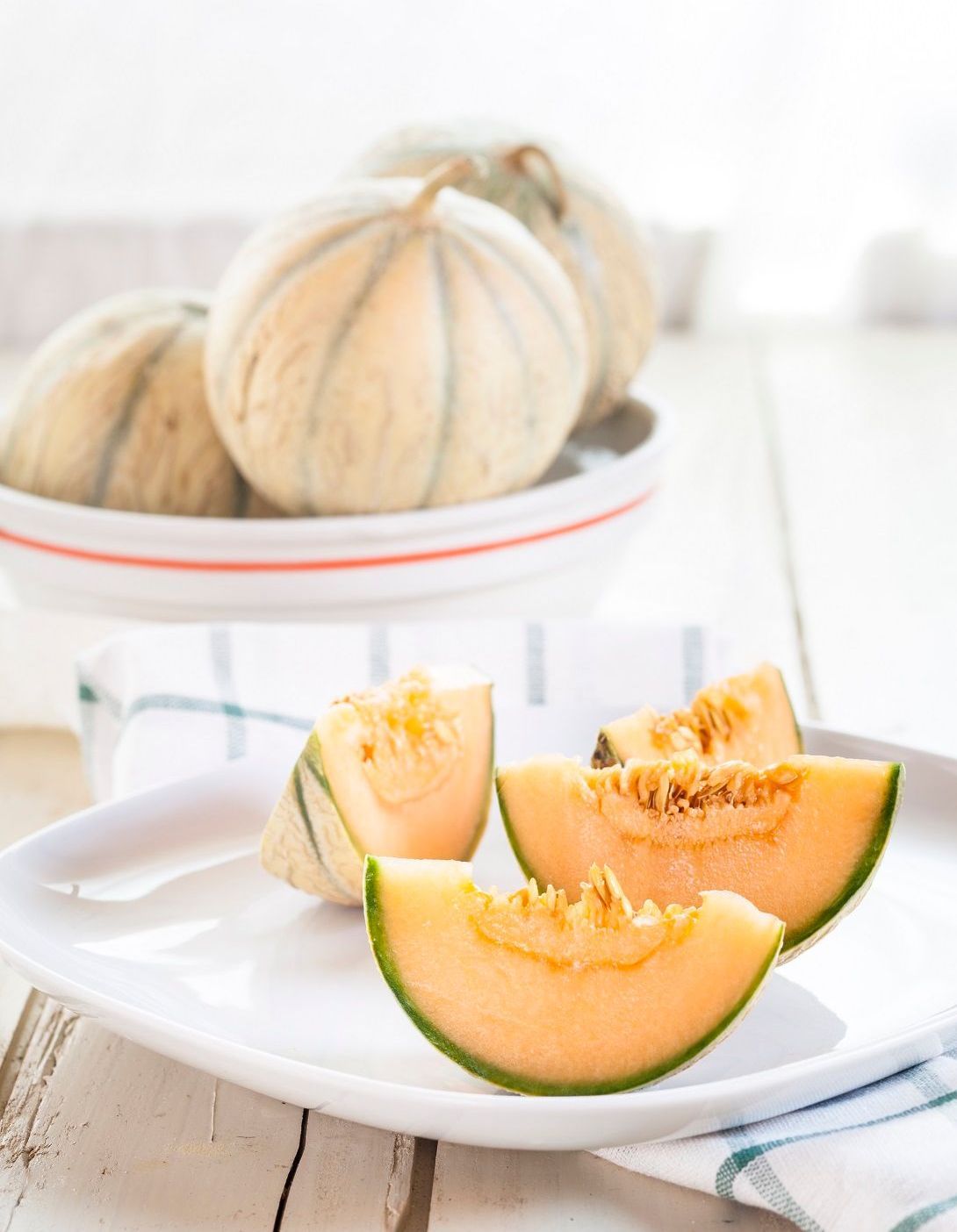 Le melon Quels fruits et légumes de saison en juin ? Elle à Table