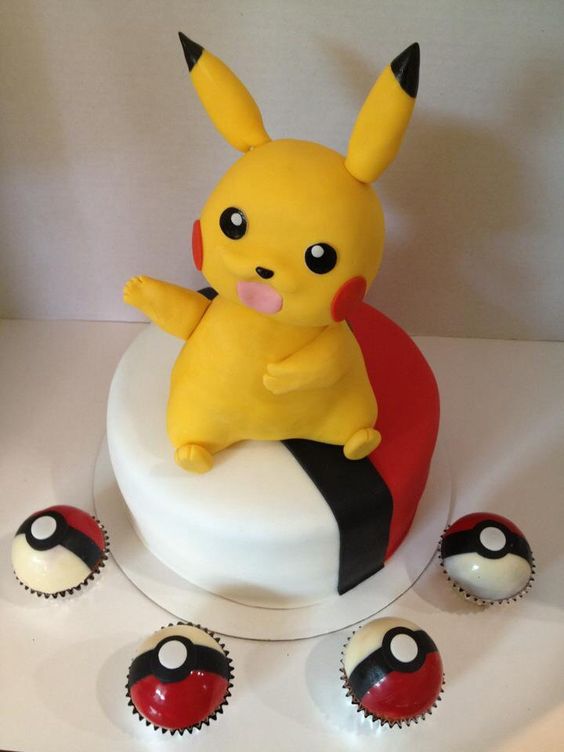 Gateau Pokemon Pikachu Quand Les Gateaux Pokemon Envahissent Nos Assiettes Elle A Table