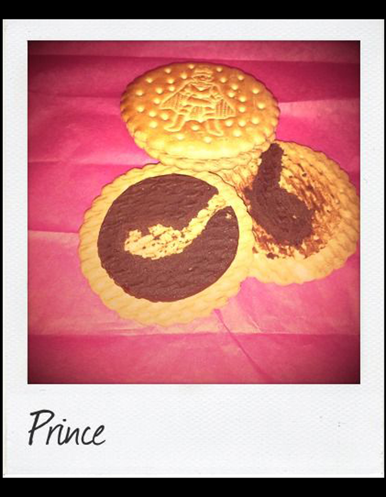 Prince Vaillant® Lu Nos tocs de mômes pour déguster les biscuits