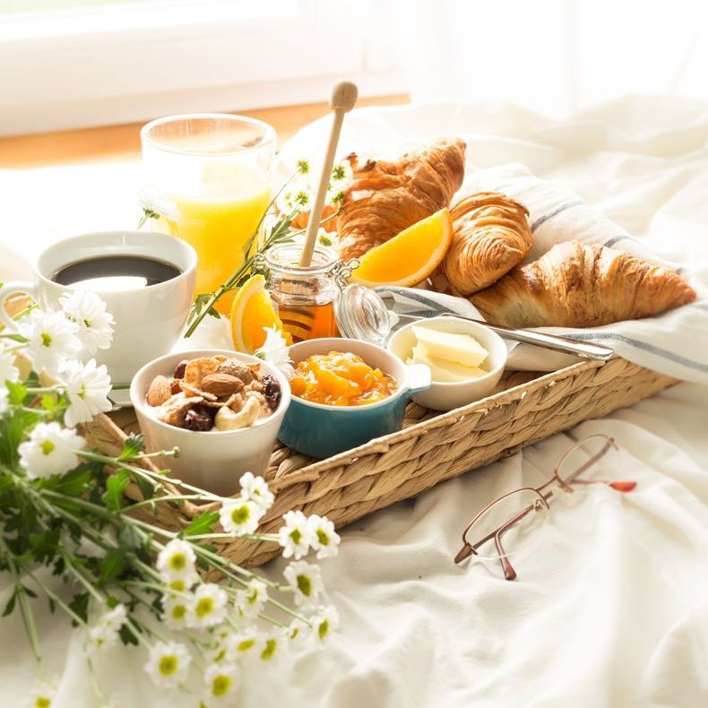 Vendredi 18 mars. 10-idees-de-petit-dejeuner-romantique-pour-un-reveil-en-douceur