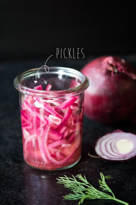 Pickles d’oignon rouge Des pickles à croquer Elle à Table