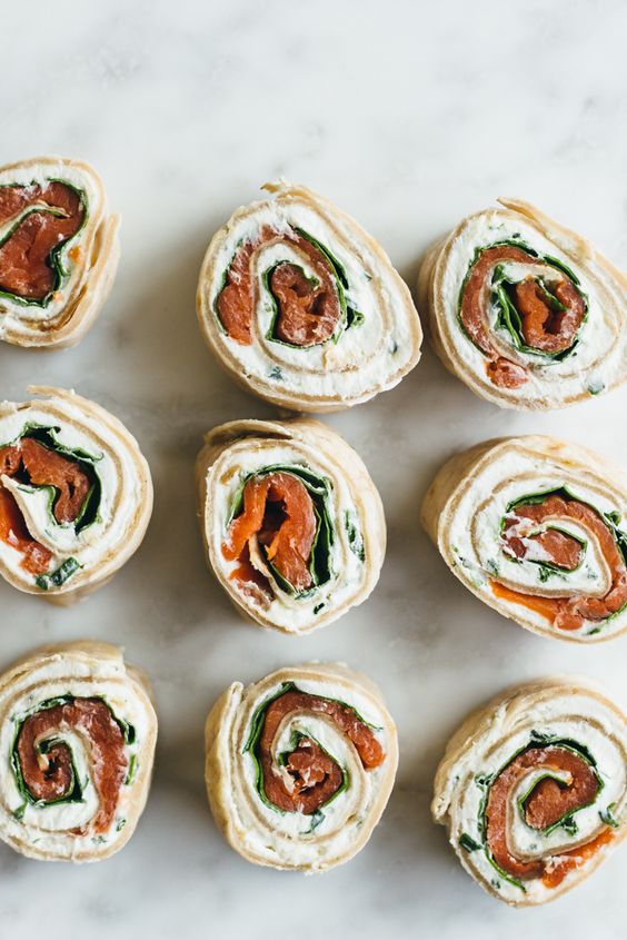 Wrap Apero Au Saumon 15 Idees De Wraps Pour Un Apero Leger Elle A Table Wrap Apero Au Saumon 15 Idees De Wraps Pour Un Apero Leger Elle A Table