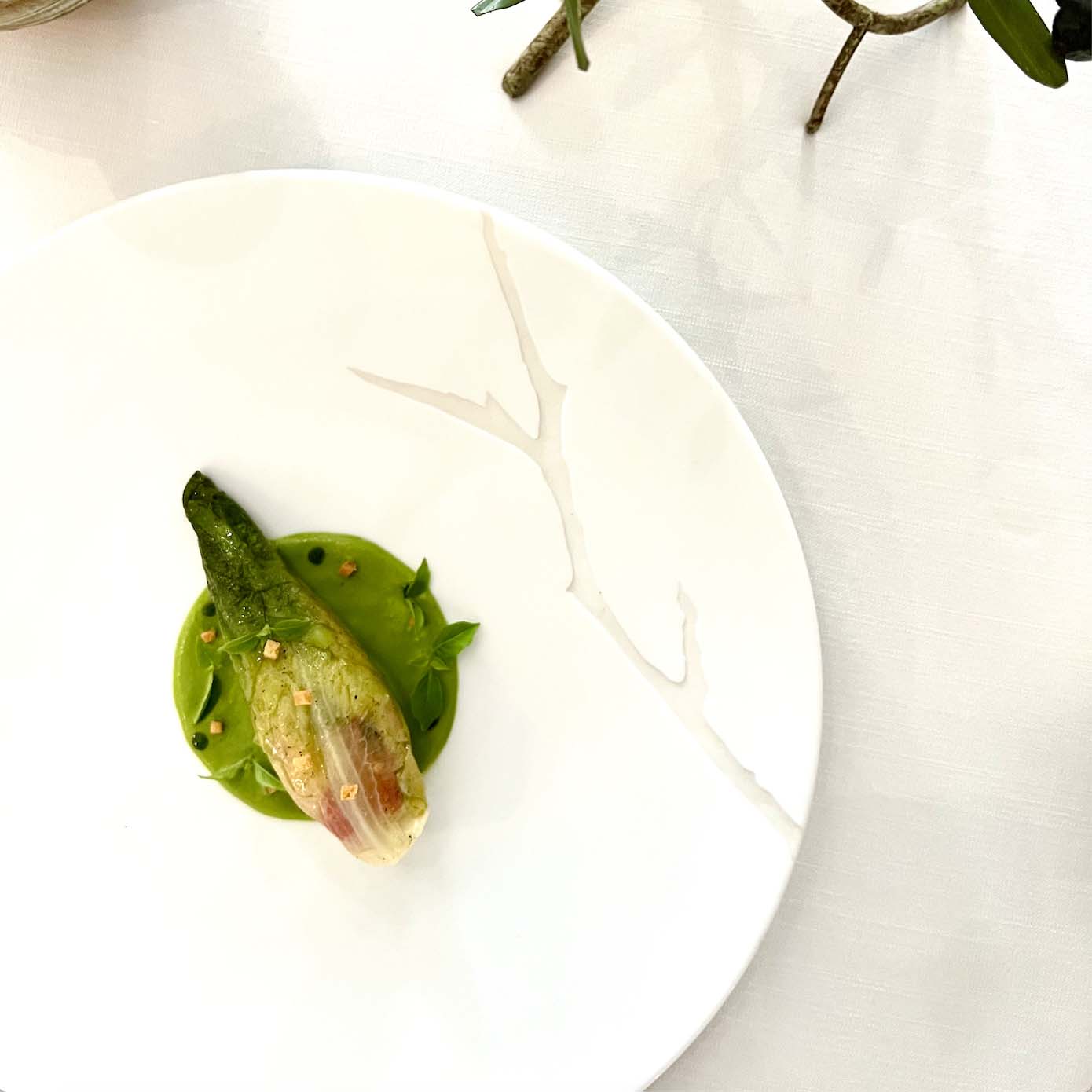 Dans La Tete De Glenn Viel En cuisine avec Glenn Viel : la recette qui va nous réconcilier avec la  salade ! - Elle à Table