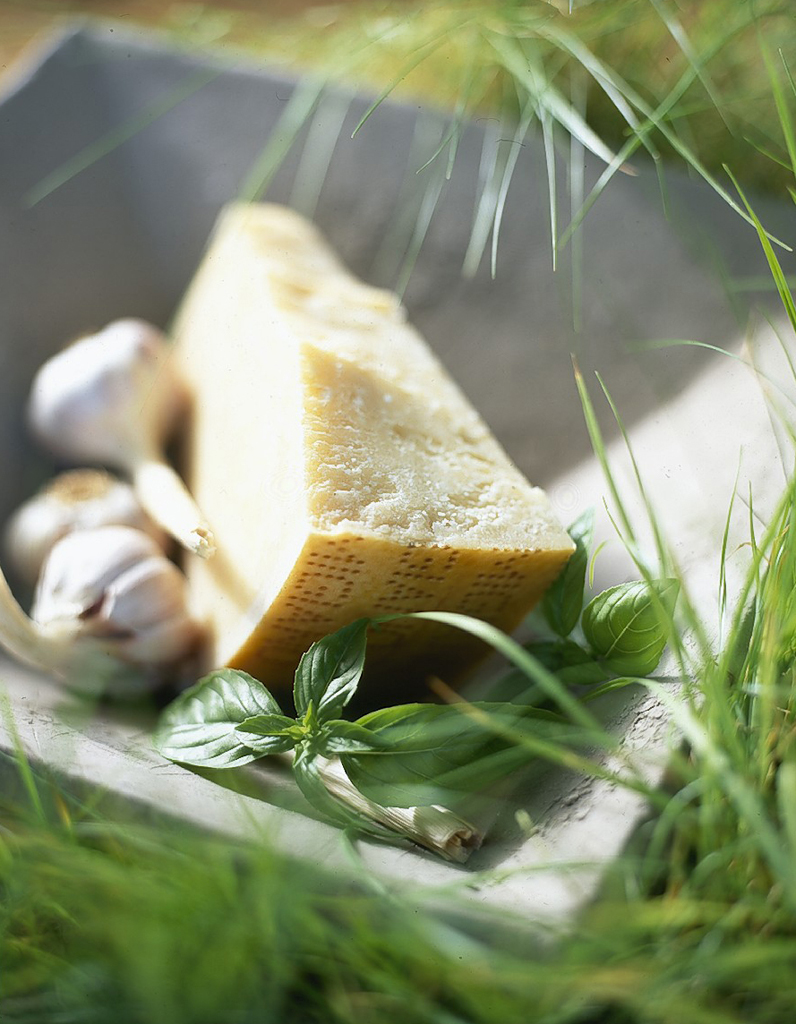 LE PARMESAN Les produits cultes de Cyril Lignac Elle à Table