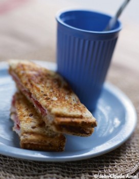 Croque-poulet, Philadelphia et beurre de cacahuète  