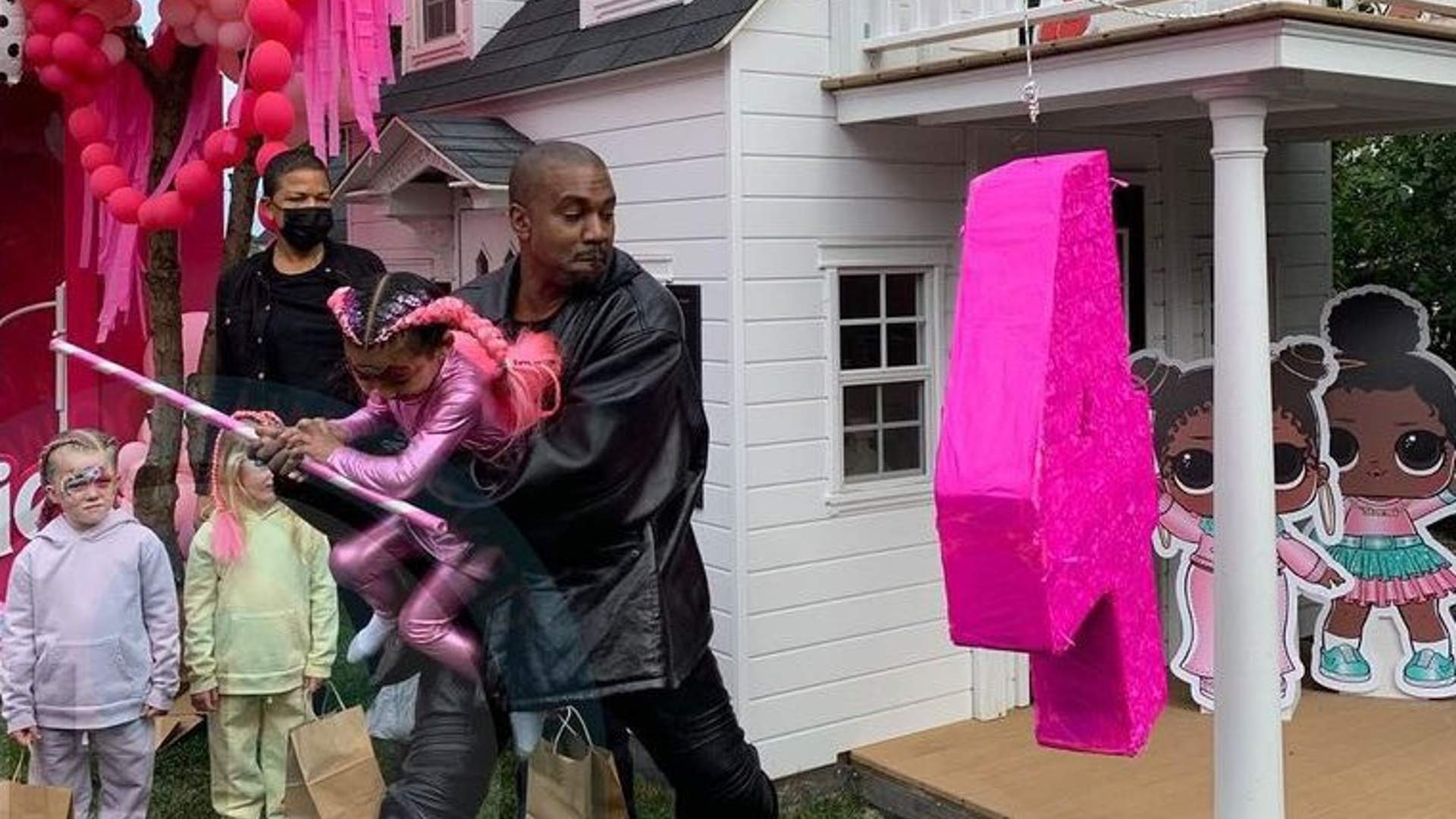 Kanye West S Est Introduit Ou Les Kardashian Jenner Ont Fete L Anniversaire De Sa Fille Elle