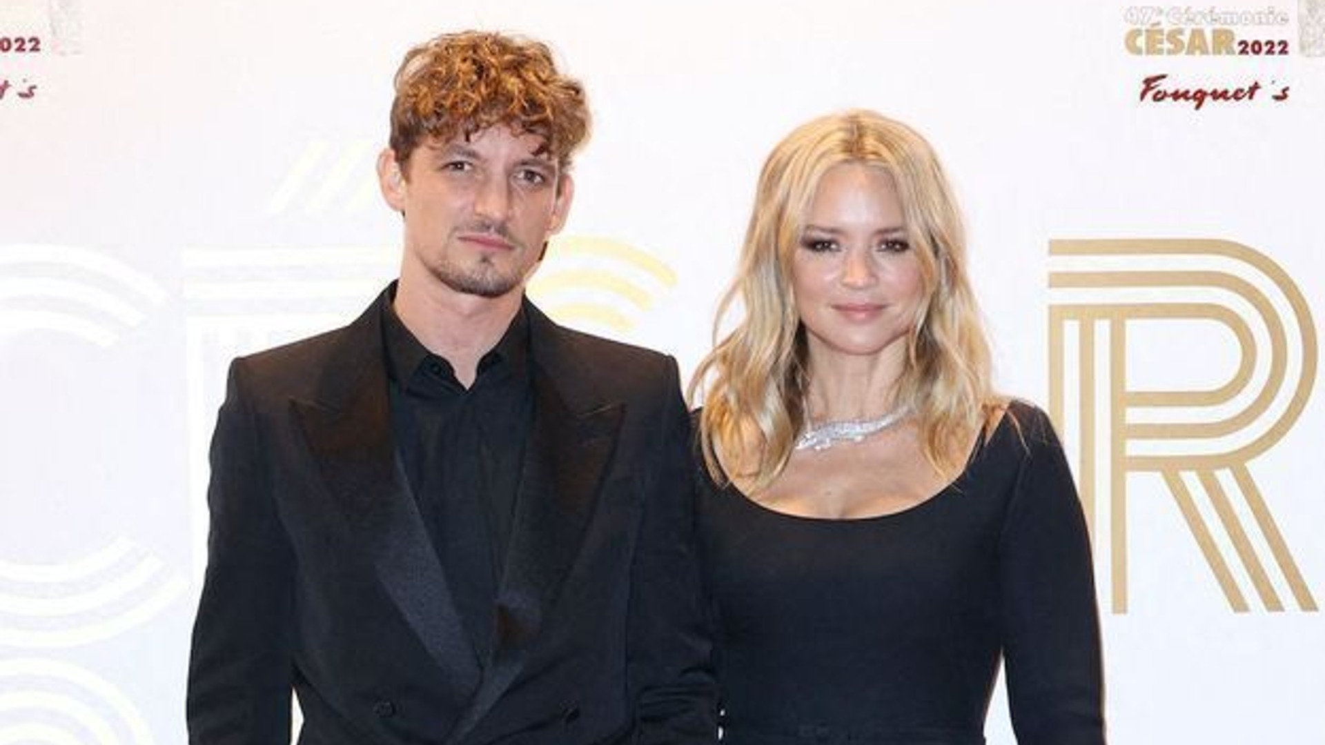 Efira Virginie Compagnon Virginie Efira se livre sur sa relation avec Niels Schneider - Elle