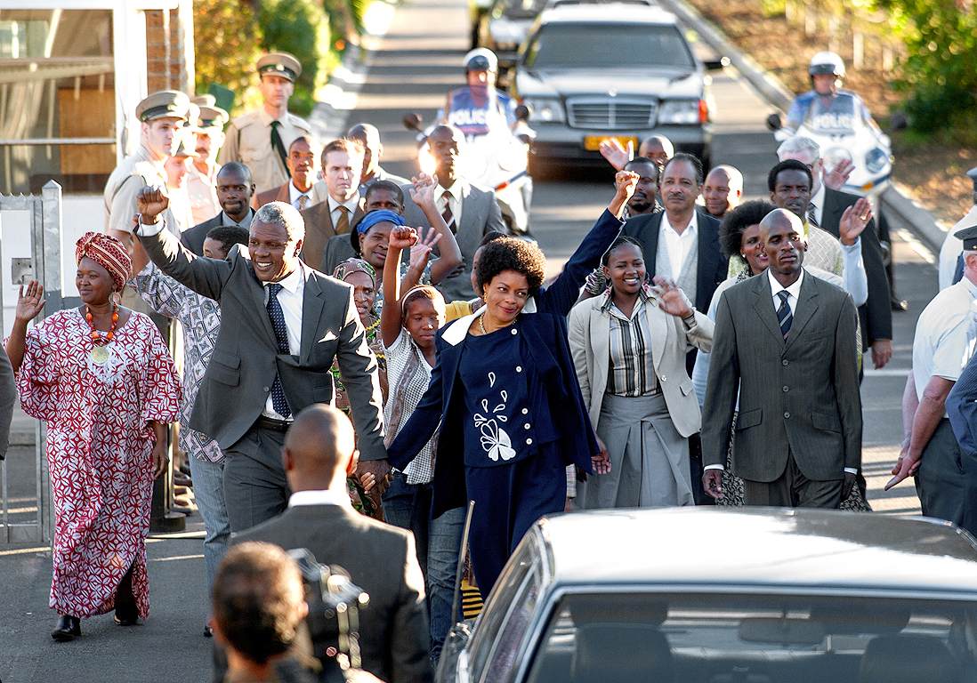 Le Biopic De Nelson Mandela Applaudi Par Sa Famille - Elle