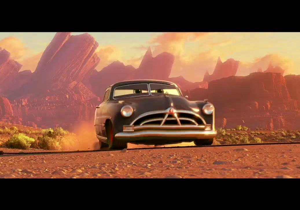 Dessin Animé Voiture De Course Année 2000 #PrêtàLiker : quand les voitures de « Cars » revisitent « Mad Max » - Elle
