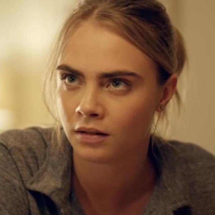 Cara Delevingne Films Et Programmes Tv Vidéo : les débuts d’actrice de Cara Delevingne dans « Timeless » - Elle
