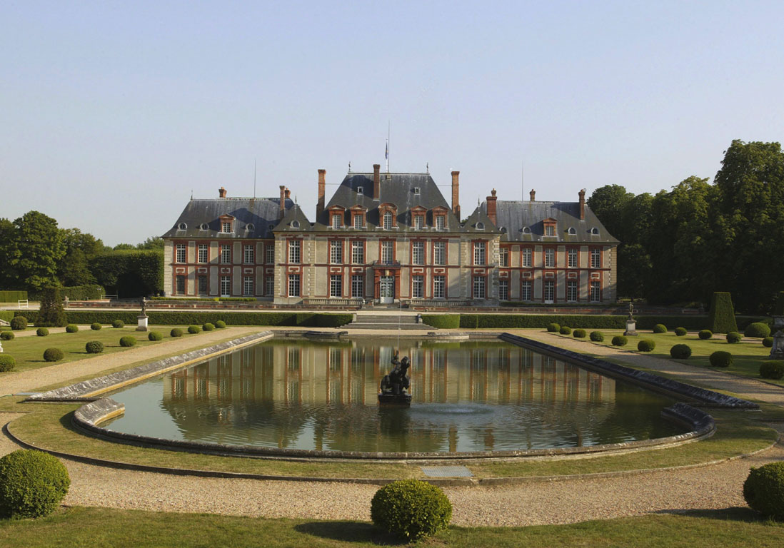 Chateau_de_Breteuil
