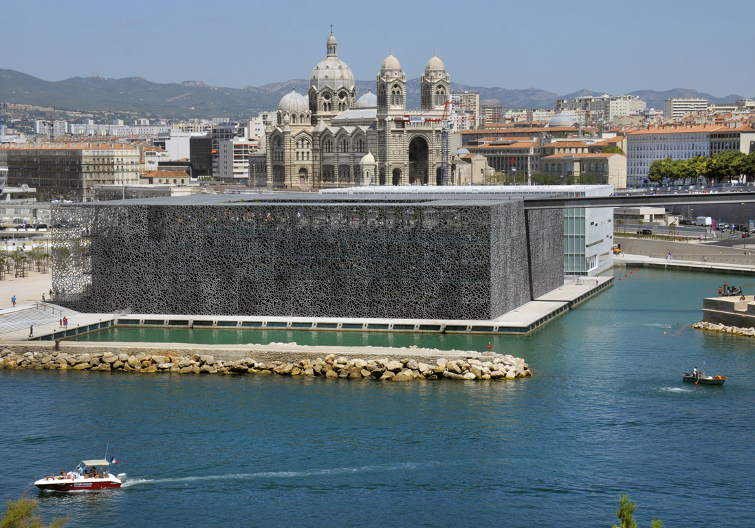 Marseille  Les 14 plus belles villes de France pour voyager sans son