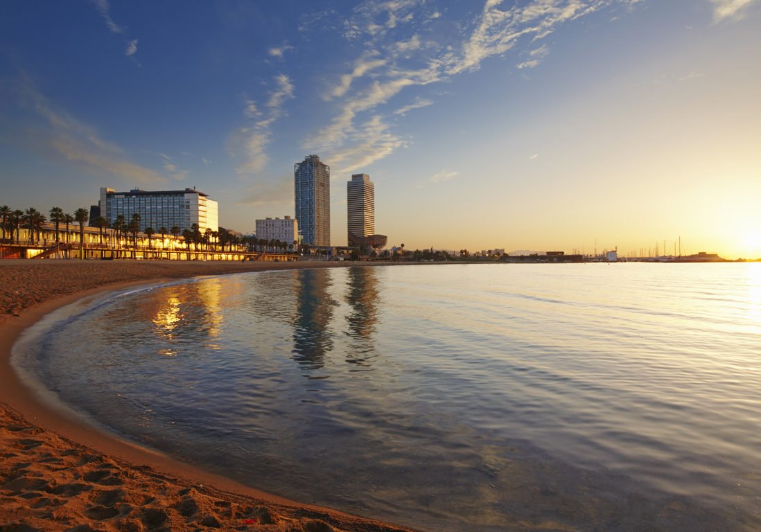 La plage Mar Bella, à Barcelone - Les plus belles plages ...