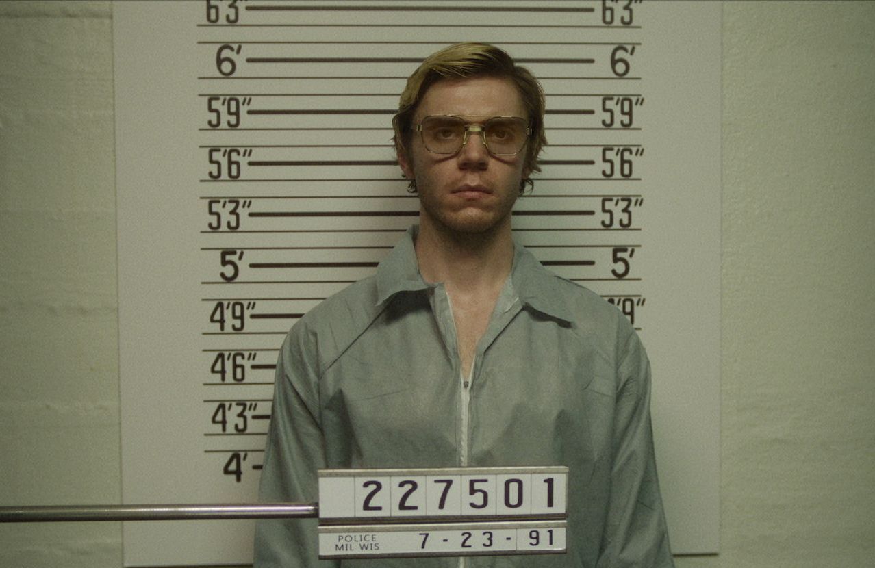 Serie Netflix Tueur En Serie Histoire Vraie Dahmer : le père du tueur en série pourrait porter plainte contre Netflix -  Elle