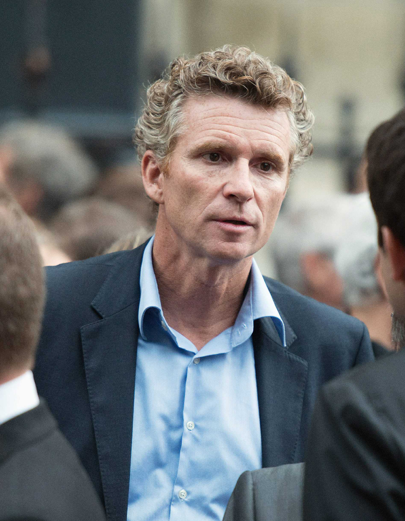 Denis Brogniart : « J'ai envie de dire aux policiers toute ma vérité » - Elle