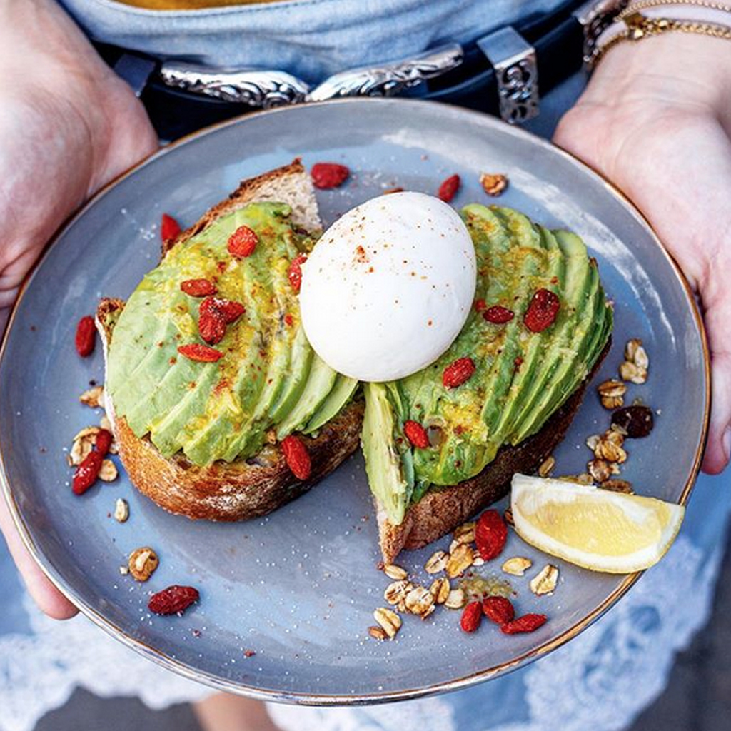 Café Foufou Où manger les meilleurs avocados toasts de Paris ? Elle
