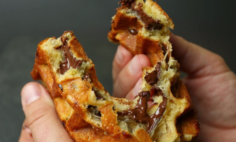 Le Comptoir Belge Ou Manger Une Bonne Gaufre A Paris Elle