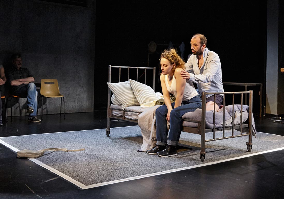 Films Et Séries Tv Avec Alexis Michalik Théâtre : on s’évade avec « Intra Muros », la nouvelle pièce d’Alexis