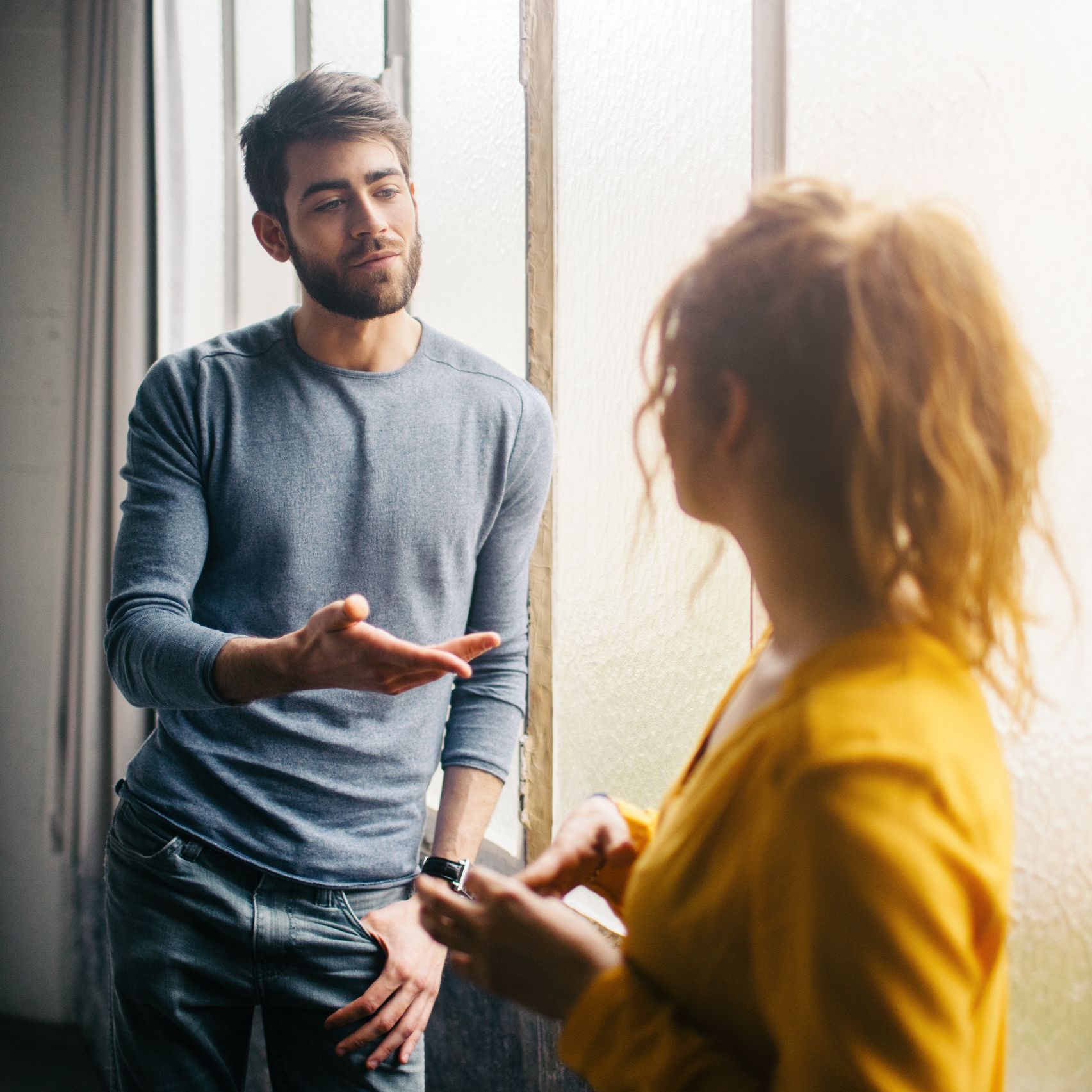Mon Mari Entretient Une Amitié Avec Une Femme