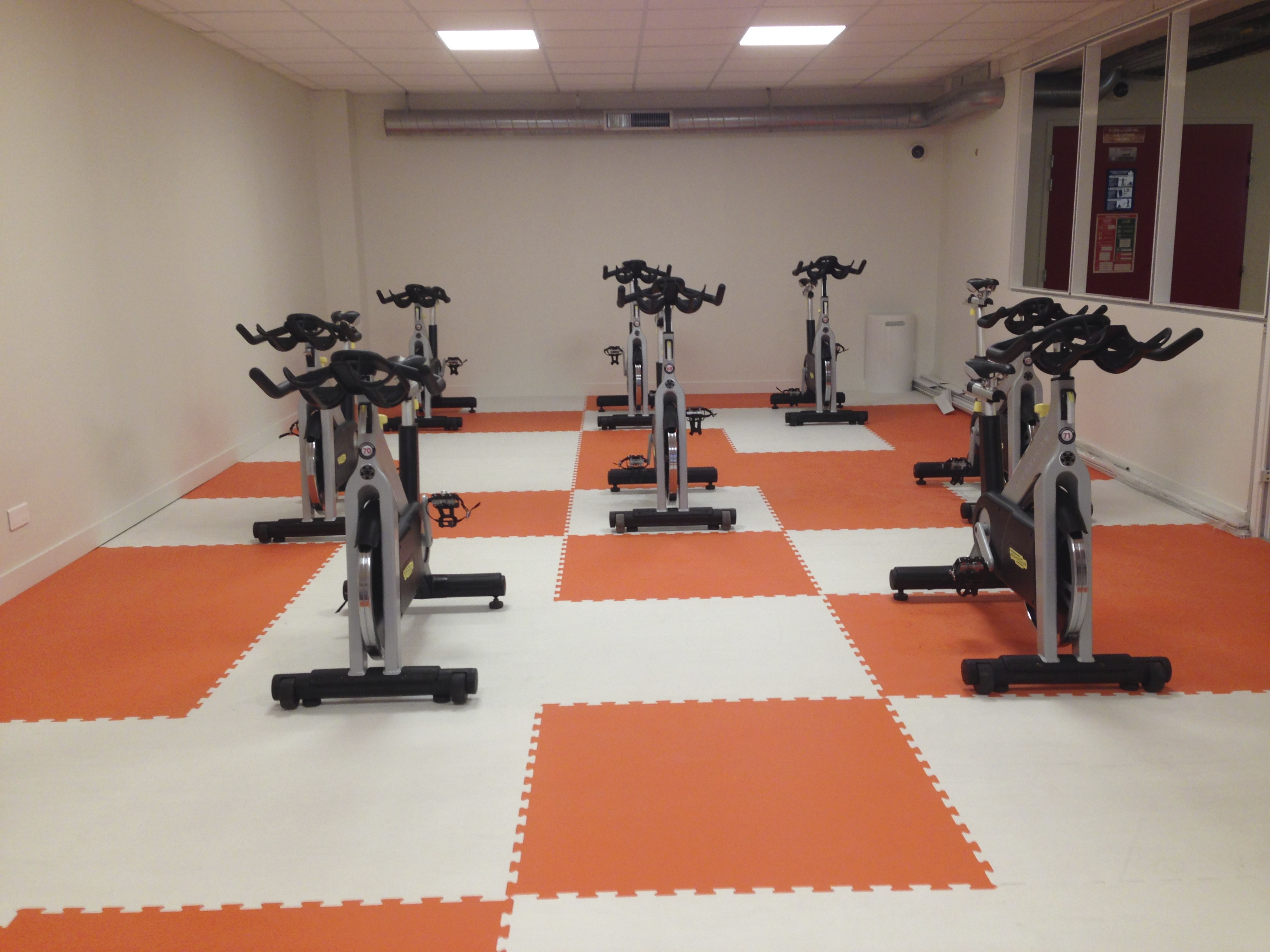 La salle de sport Montana Fitness Club dans le 15e - Salle ...