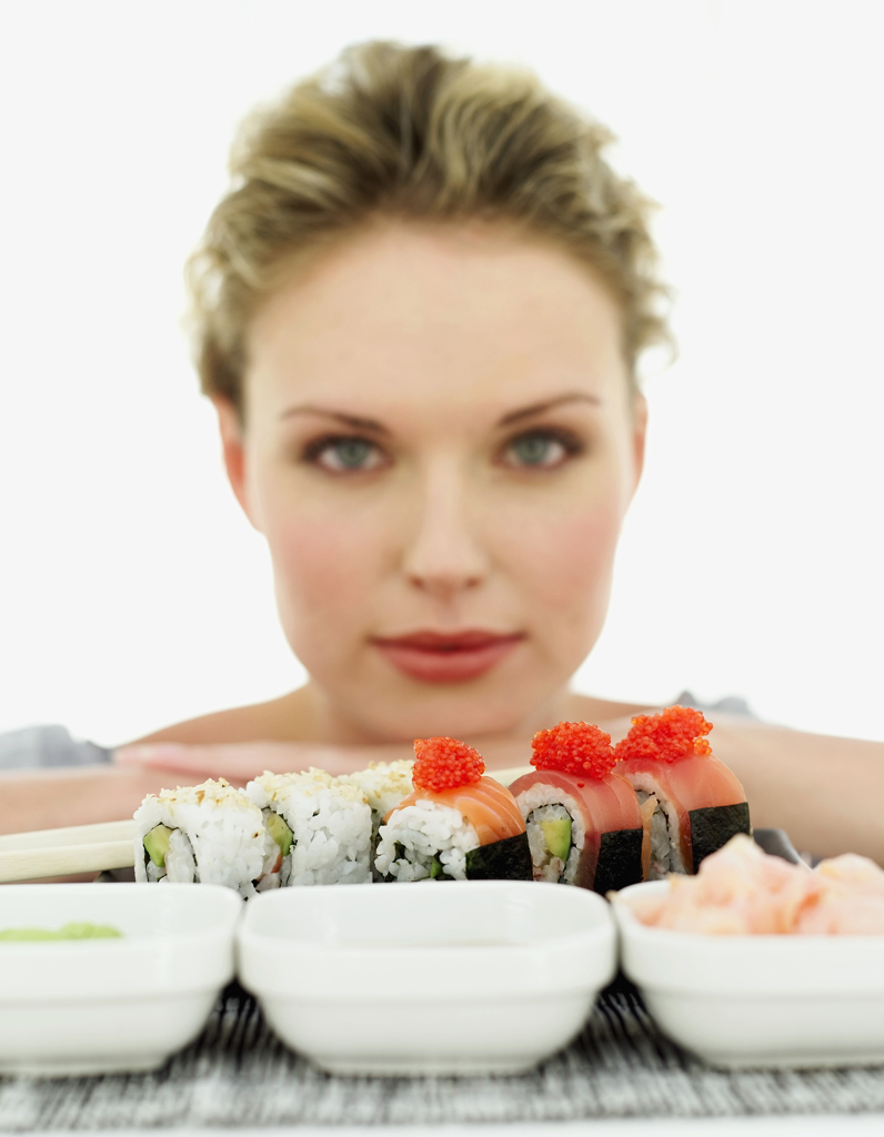 Manger Des Sushis Le Soir Fait Grossir Sushis vs Big Mac : la réponse de la nutritionniste Béatrice de Reynal -  Elle