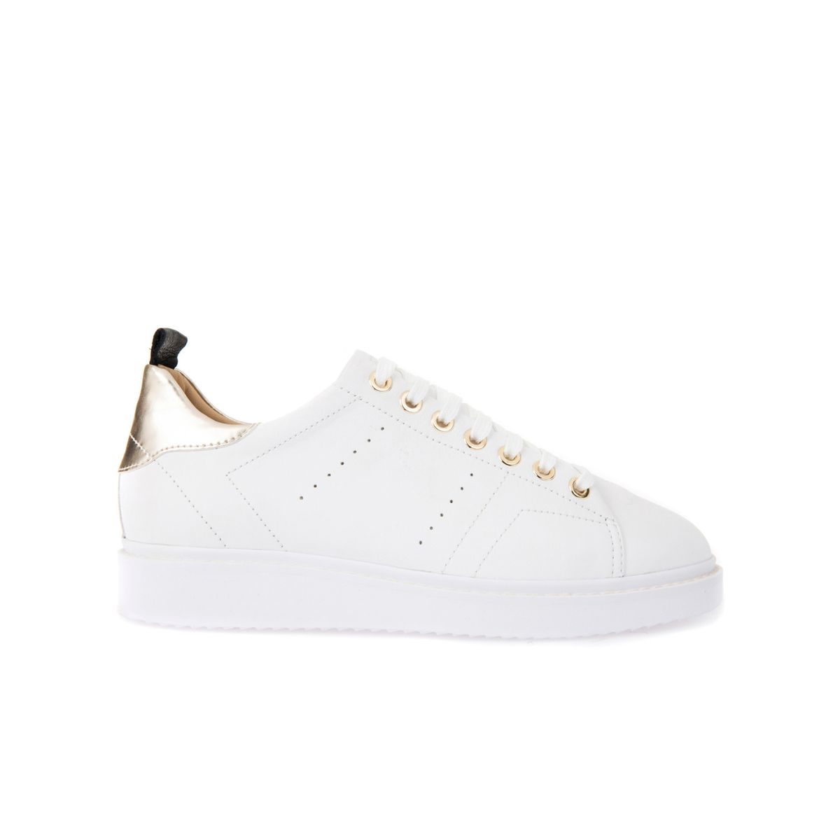 baskets blanches lacoste